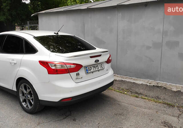 Білий Форд Фокус, об'ємом двигуна 2 л та пробігом 139 тис. км за 7500 $, фото 5 на Automoto.ua