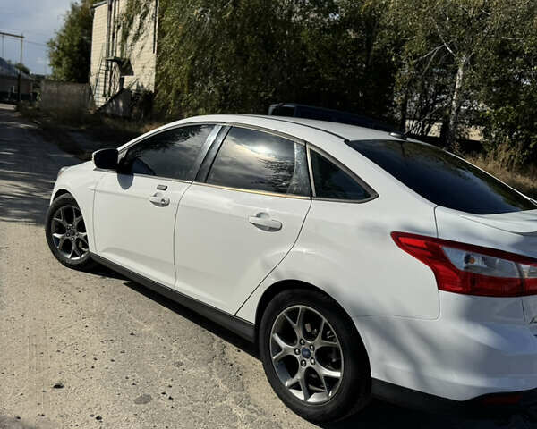 Білий Форд Фокус, об'ємом двигуна 2 л та пробігом 54 тис. км за 8500 $, фото 8 на Automoto.ua