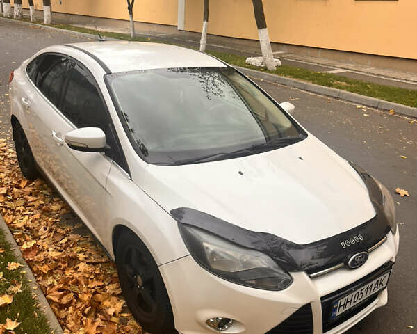 Форд Фокус 2013 в Белгород-Днестровском на Automoto.ua Белый Форд Фокус, объемом двигателя 2 л и пробегом 242 тыс. км за 6500 $, фото 3 на Automoto.ua