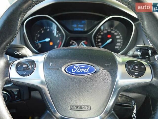 Белый Форд Фокус, объемом двигателя 1 л и пробегом 234 тыс. км за 5950 $, фото 17 на Automoto.ua