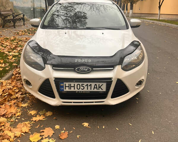 Форд Фокус 2013 в Белгород-Днестровском на Automoto.ua Белый Форд Фокус, объемом двигателя 2 л и пробегом 242 тыс. км за 6500 $, фото 1 на Automoto.ua