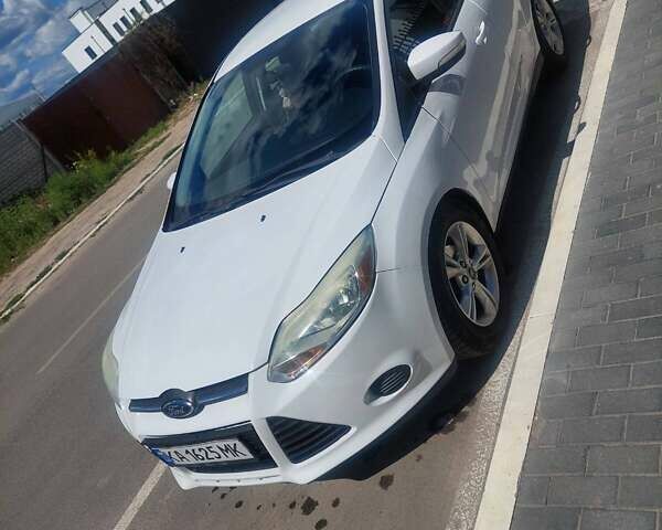 Белый Форд Фокус, объемом двигателя 2 л и пробегом 120 тыс. км за 8000 $, фото 7 на Automoto.ua