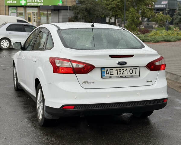 Білий Форд Фокус, об'ємом двигуна 1 л та пробігом 142 тис. км за 6150 $, фото 3 на Automoto.ua