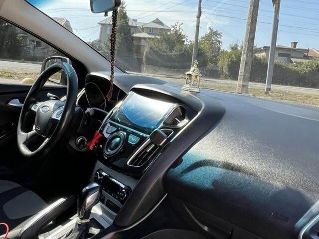 Белый Форд Фокус, объемом двигателя 1.6 л и пробегом 180 тыс. км за 7000 $, фото 7 на Automoto.ua