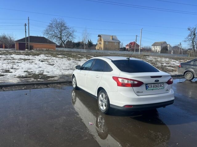 Білий Форд Фокус, об'ємом двигуна 2 л та пробігом 240 тис. км за 6000 $, фото 4 на Automoto.ua