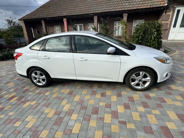 Білий Форд Фокус, об'ємом двигуна 2 л та пробігом 220 тис. км за 7200 $, фото 1 на Automoto.ua