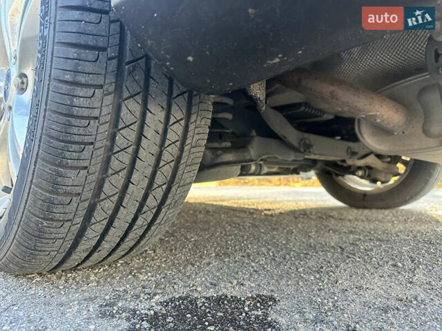 Білий Форд Фокус, об'ємом двигуна 2 л та пробігом 177 тис. км за 6300 $, фото 24 на Automoto.ua