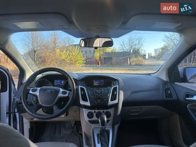 Білий Форд Фокус, об'ємом двигуна 2 л та пробігом 177 тис. км за 6300 $, фото 16 на Automoto.ua