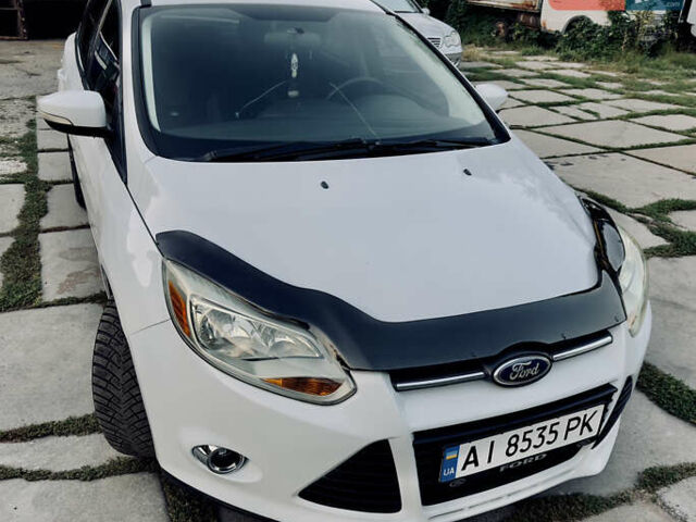 Білий Форд Фокус, об'ємом двигуна 2 л та пробігом 223 тис. км за 6999 $, фото 3 на Automoto.ua