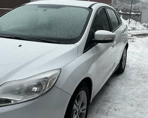 Білий Форд Фокус, об'ємом двигуна 2 л та пробігом 170 тис. км за 6800 $, фото 3 на Automoto.ua