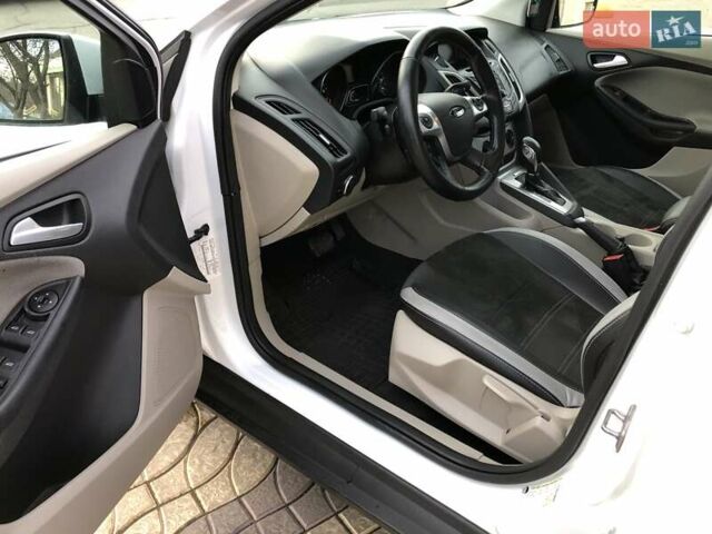 Белый Форд Фокус, объемом двигателя 2 л и пробегом 171 тыс. км за 7499 $, фото 28 на Automoto.ua