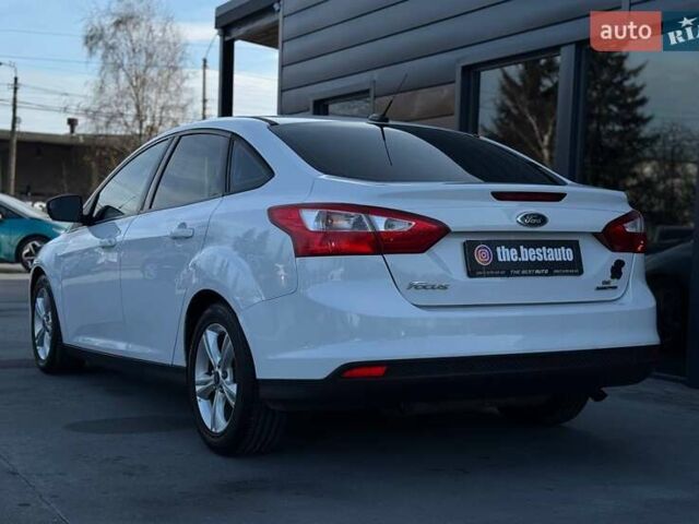 Білий Форд Фокус, об'ємом двигуна 2 л та пробігом 269 тис. км за 7300 $, фото 13 на Automoto.ua