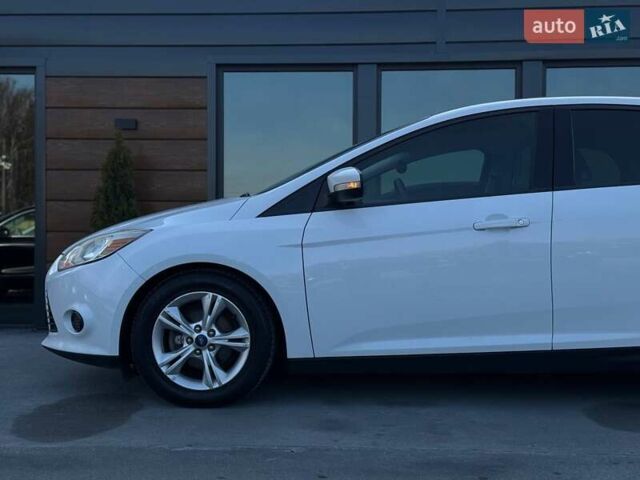 Белый Форд Фокус, объемом двигателя 2 л и пробегом 269 тыс. км за 6900 $, фото 8 на Automoto.ua