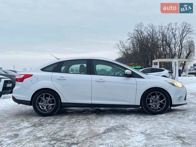 Белый Форд Фокус, объемом двигателя 2 л и пробегом 239 тыс. км за 6990 $, фото 12 на Automoto.ua