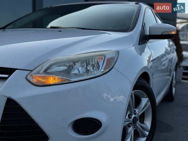 Білий Форд Фокус, об'ємом двигуна 2 л та пробігом 269 тис. км за 7300 $, фото 3 на Automoto.ua