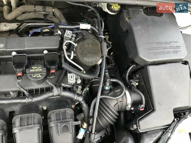 Белый Форд Фокус, объемом двигателя 2 л и пробегом 171 тыс. км за 7499 $, фото 52 на Automoto.ua