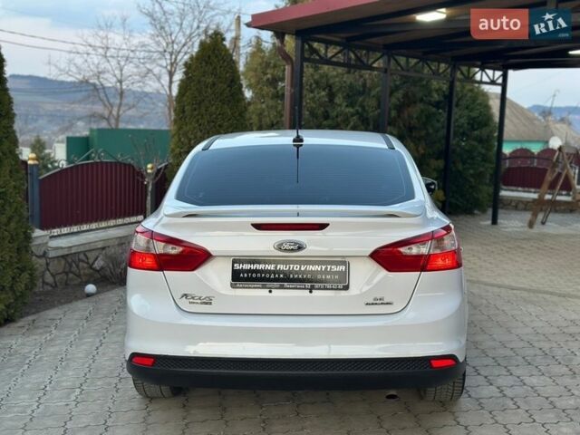 Белый Форд Фокус, объемом двигателя 2 л и пробегом 140 тыс. км за 7300 $, фото 20 на Automoto.ua