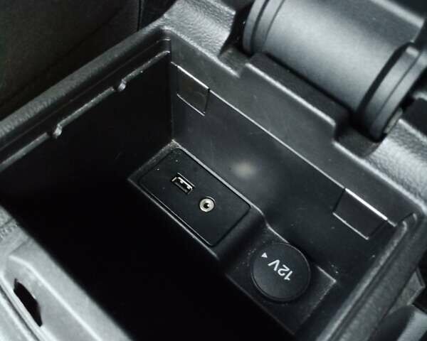 Белый Форд Фокус, объемом двигателя 2 л и пробегом 169 тыс. км за 8500 $, фото 23 на Automoto.ua