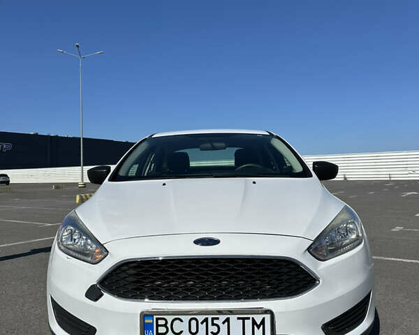 Форд Фокус 2015 в Львове на Automoto.ua Белый Форд Фокус, объемом двигателя 2 л и пробегом 137 тыс. км за 6700 $, фото 12 на Automoto.ua