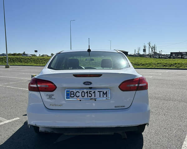 Форд Фокус 2015 в Львове на Automoto.ua Белый Форд Фокус, объемом двигателя 2 л и пробегом 137 тыс. км за 6700 $, фото 7 на Automoto.ua