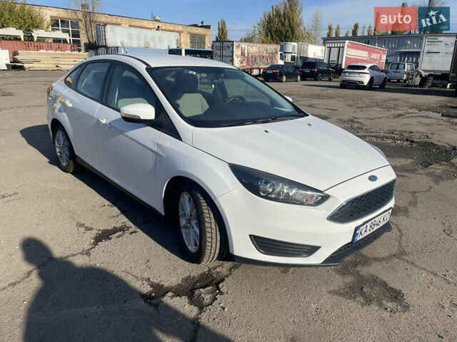Белый Форд Фокус, объемом двигателя 2 л и пробегом 117 тыс. км за 8599 $, фото 1 на Automoto.ua