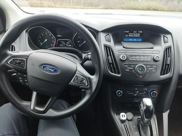 Белый Форд Фокус, объемом двигателя 2 л и пробегом 119 тыс. км за 7500 $, фото 12 на Automoto.ua