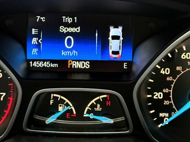 Белый Форд Фокус, объемом двигателя 2 л и пробегом 145 тыс. км за 7500 $, фото 5 на Automoto.ua