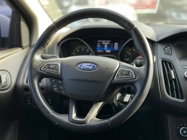 Білий Форд Фокус, об'ємом двигуна 2 л та пробігом 109 тис. км за 8200 $, фото 17 на Automoto.ua