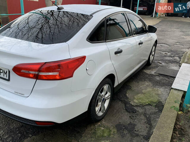 Белый Форд Фокус, объемом двигателя 2 л и пробегом 195 тыс. км за 8200 $, фото 13 на Automoto.ua