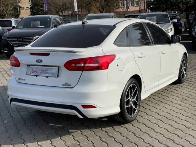 Білий Форд Фокус, об'ємом двигуна 2 л та пробігом 109 тис. км за 8200 $, фото 6 на Automoto.ua