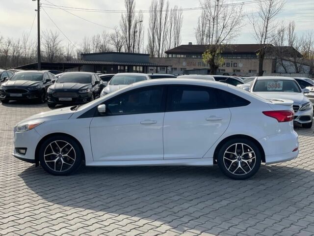 Білий Форд Фокус, об'ємом двигуна 2 л та пробігом 109 тис. км за 8200 $, фото 3 на Automoto.ua