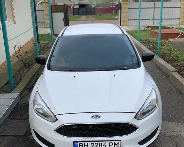 Белый Форд Фокус, объемом двигателя 2 л и пробегом 195 тыс. км за 8200 $, фото 1 на Automoto.ua