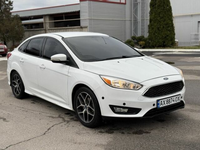 Белый Форд Фокус, объемом двигателя 2 л и пробегом 145 тыс. км за 7500 $, фото 3 на Automoto.ua