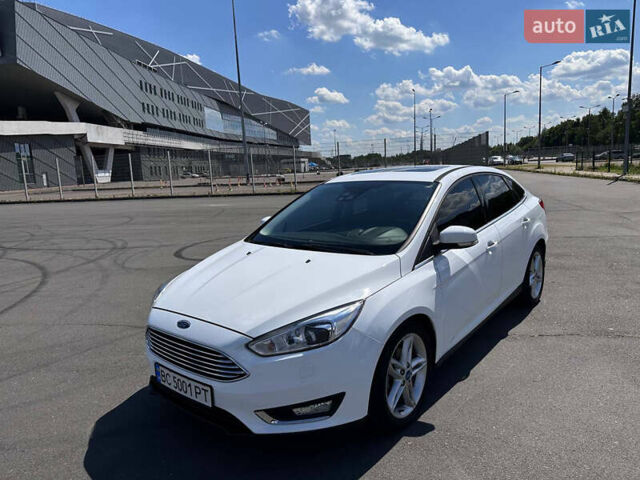 Форд Фокус 2015 у Львові на Automoto.ua Білий Форд Фокус, об'ємом двигуна 0 л та пробігом 103 тис. км за 9900 $, фото 1 на Automoto.ua