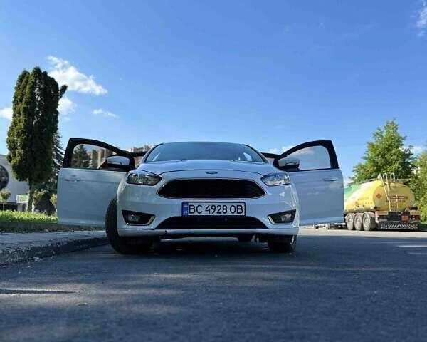 Білий Форд Фокус, об'ємом двигуна 2 л та пробігом 236 тис. км за 8400 $, фото 14 на Automoto.ua
