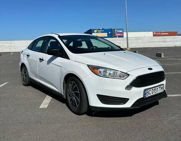 Форд Фокус 2015 в Львове на Automoto.ua Белый Форд Фокус, объемом двигателя 2 л и пробегом 137 тыс. км за 6700 $, фото 5 на Automoto.ua