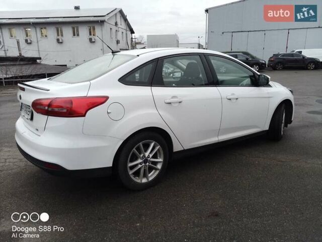 Белый Форд Фокус, объемом двигателя 2 л и пробегом 169 тыс. км за 8500 $, фото 8 на Automoto.ua