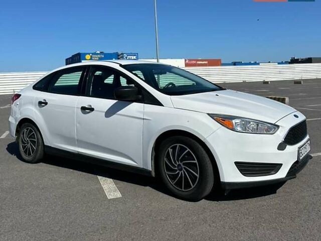 Форд Фокус 2015 в Львове на Automoto.ua Белый Форд Фокус, объемом двигателя 2 л и пробегом 137 тыс. км за 6700 $, фото 9 на Automoto.ua