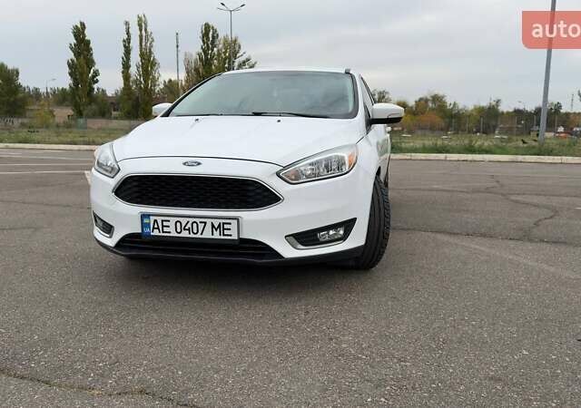 Форд Фокус 2015 в Кривом Роге на Automoto.ua Белый Форд Фокус, объемом двигателя 2 л и пробегом 109 тыс. км за 8900 $, фото 10 на Automoto.ua
