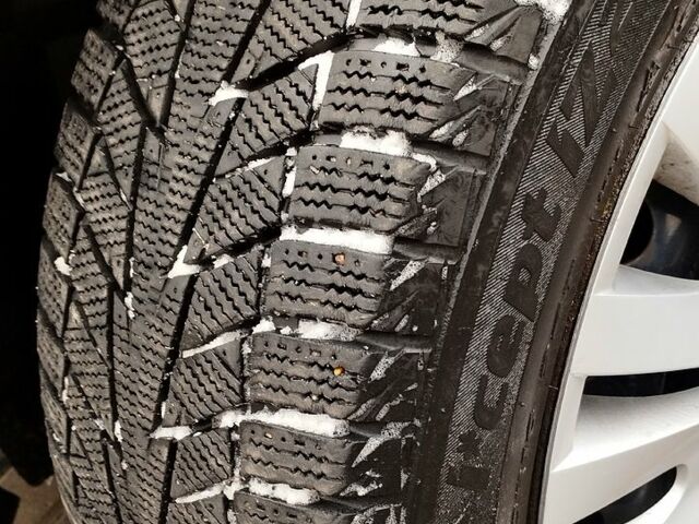 Білий Форд Фокус, об'ємом двигуна 1.6 л та пробігом 163 тис. км за 8699 $, фото 6 на Automoto.ua