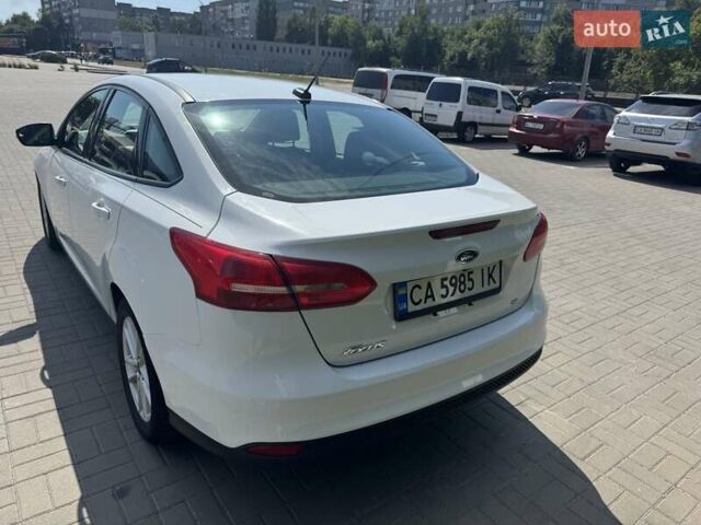 Білий Форд Фокус, об'ємом двигуна 2 л та пробігом 218 тис. км за 8500 $, фото 8 на Automoto.ua