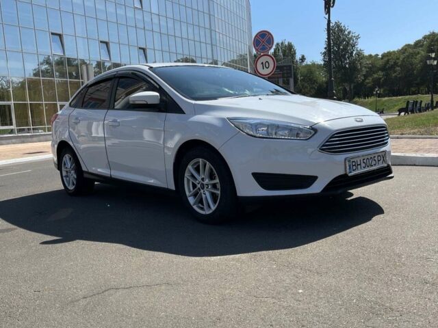 Білий Форд Фокус, об'ємом двигуна 2 л та пробігом 220 тис. км за 7299 $, фото 10 на Automoto.ua
