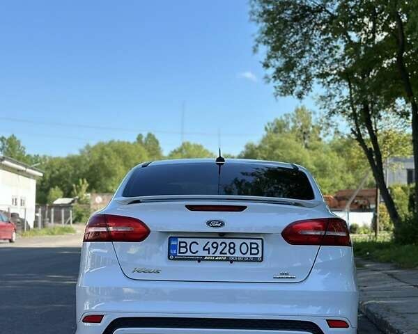 Білий Форд Фокус, об'ємом двигуна 2 л та пробігом 236 тис. км за 8400 $, фото 20 на Automoto.ua