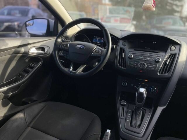 Білий Форд Фокус, об'ємом двигуна 2 л та пробігом 109 тис. км за 8200 $, фото 15 на Automoto.ua