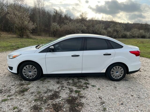 Білий Форд Фокус, об'ємом двигуна 2 л та пробігом 155 тис. км за 6999 $, фото 7 на Automoto.ua