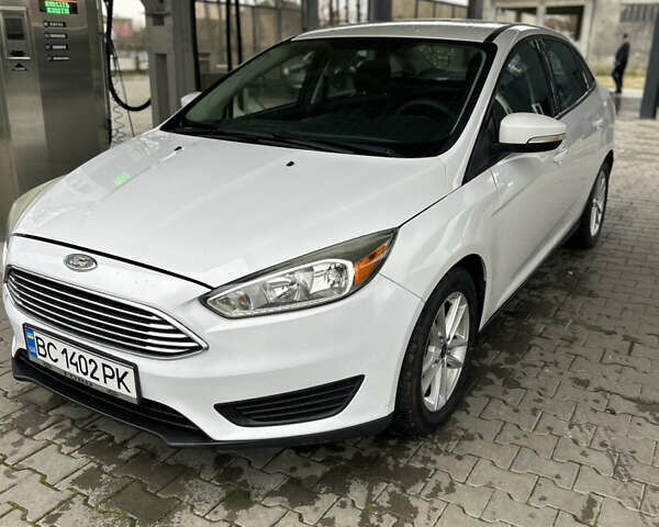 Белый Форд Фокус, объемом двигателя 2 л и пробегом 93 тыс. км за 5800 $, фото 1 на Automoto.ua
