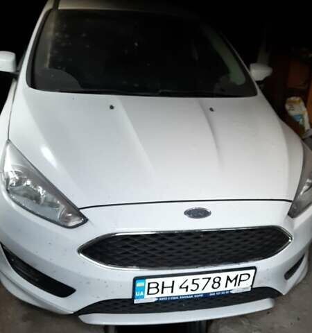 Білий Форд Фокус, об'ємом двигуна 2 л та пробігом 130 тис. км за 9000 $, фото 7 на Automoto.ua