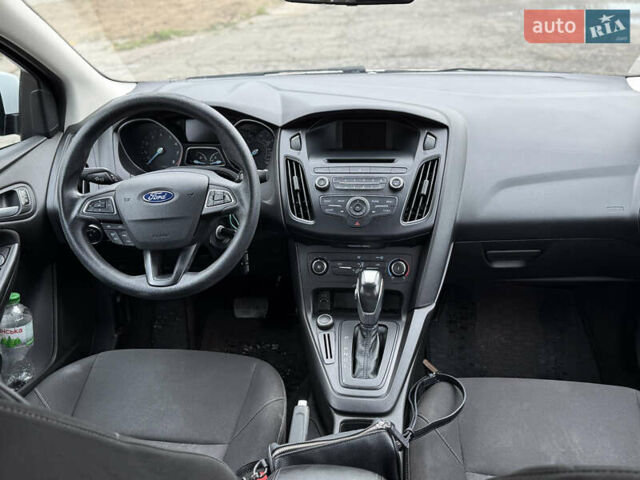 Білий Форд Фокус, об'ємом двигуна 2 л та пробігом 160 тис. км за 8500 $, фото 12 на Automoto.ua