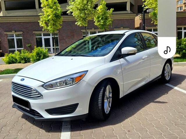 Білий Форд Фокус, об'ємом двигуна 2 л та пробігом 125 тис. км за 8600 $, фото 1 на Automoto.ua