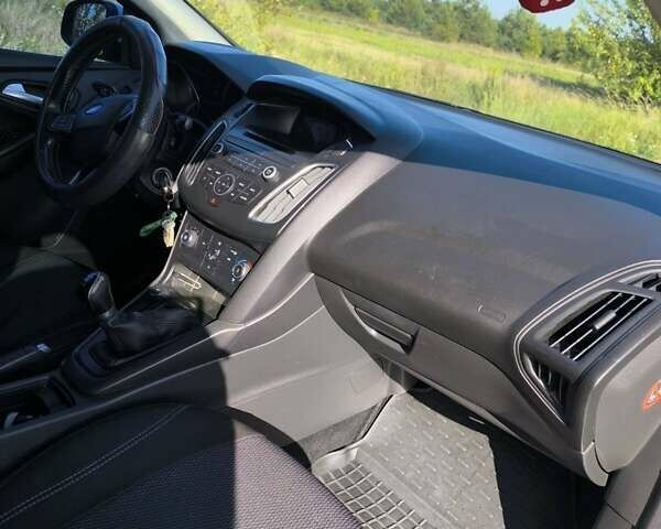 Форд Фокус 2016 у Житомирі на Automoto.ua Білий Форд Фокус, об'ємом двигуна 1.6 л та пробігом 119 тис. км за 8500 $, фото 15 на Automoto.ua